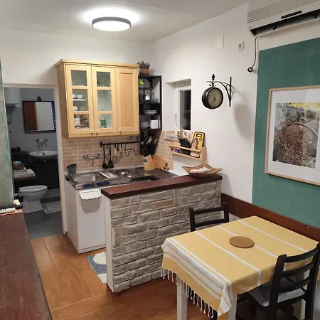 Tisno-smokva Apartmán *