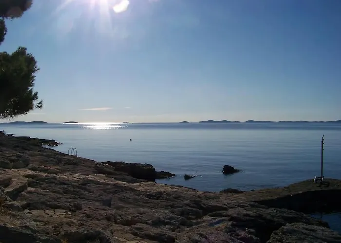 شقة Tisno-smokva تيسنو