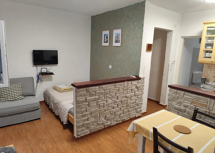 Tisno-smokva Тисно