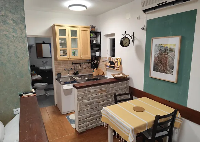 Tisno-smokva Апартаменты *