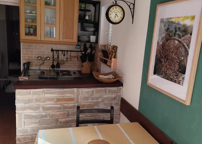 Tisno-smokva تيسنو